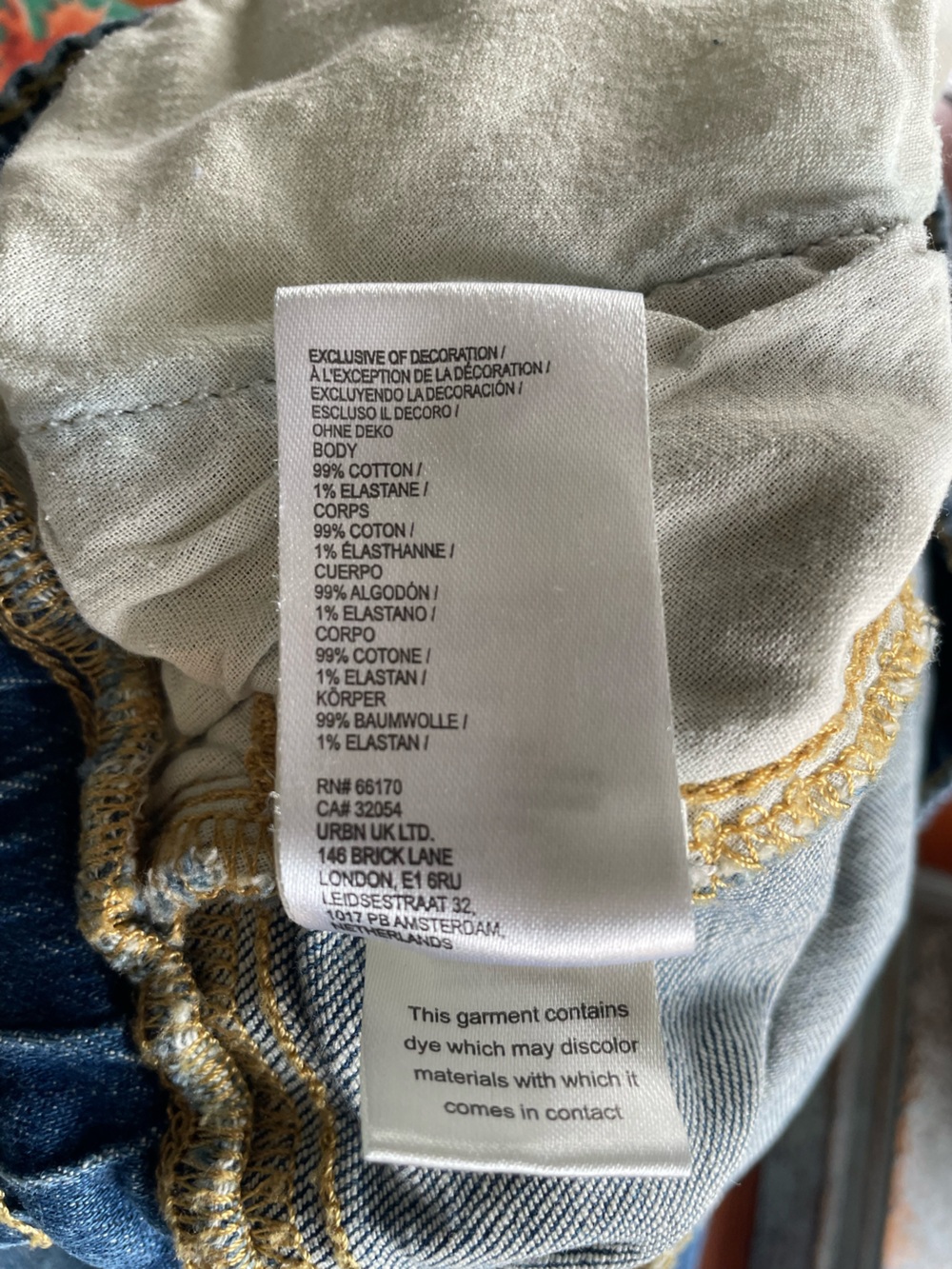 Pilcro by Anthropologie Barrel Jeans - Picture 9 of 10